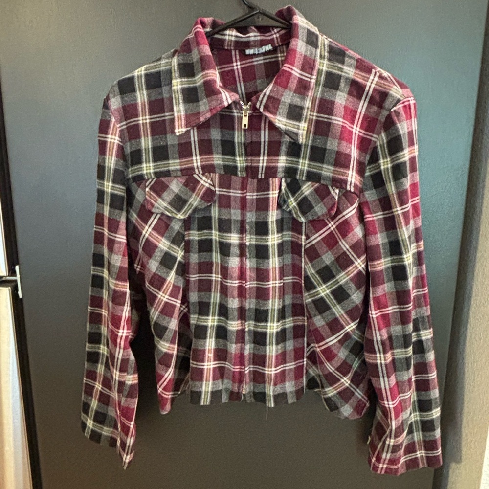Plaid Long Sleeve Zip-Front Shirt Jacket - Burgundy/Black